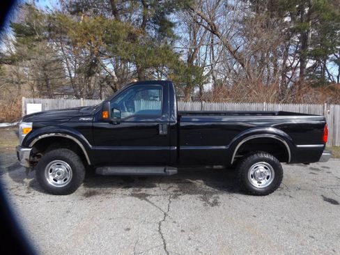 Used 2016 Ford F350 XL AWD/4WD image 2