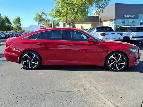 Used 2018 Honda Accord Sport image 5