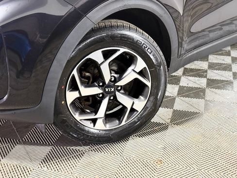 Used 2020 Kia Sportage LX AWD/4WD image 2