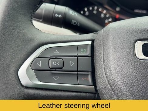 Used 2024 Jeep Compass Limited image 22