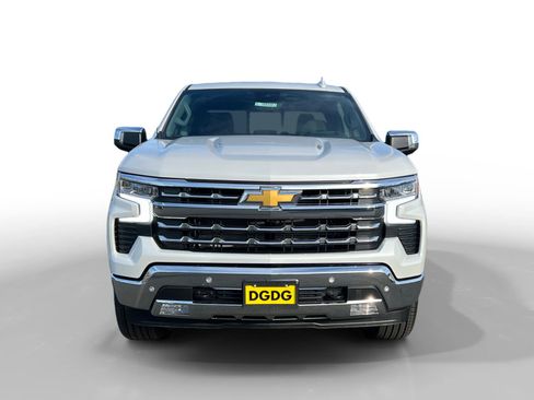 New 2025 Chevrolet Silverado 1500 LTZ w/ LTZ Premium Package image 8