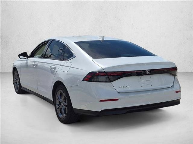 Used 2023 Honda Accord EX image 7