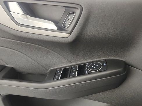 Used 2022 Ford Escape SEL image 15