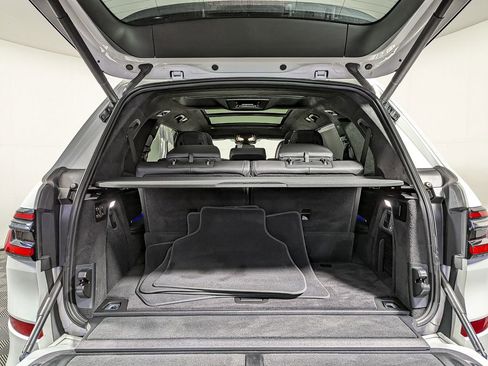 Certified 2025 BMW X7 M60i w/ Executive Package image 57