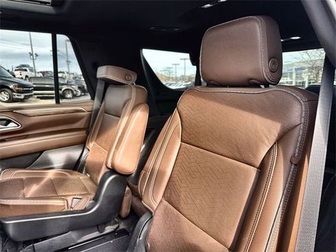 Used 2021 Chevrolet Tahoe High Country image 15