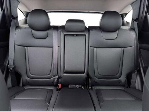 New 2026 Hyundai Tucson SEL FWD image 16