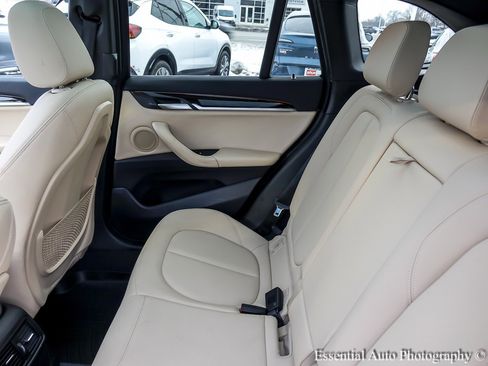 Used 2017 BMW X1 xDrive28i image 13