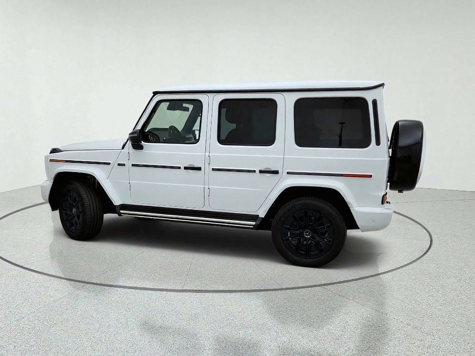 New 2027 Mercedes-Benz G 580 e image 13