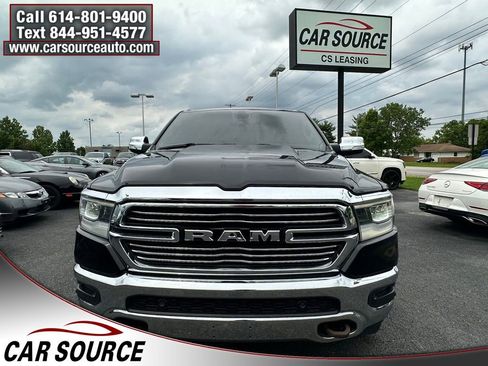 Used 2019 RAM 1500 Laramie AWD/4WD image 9