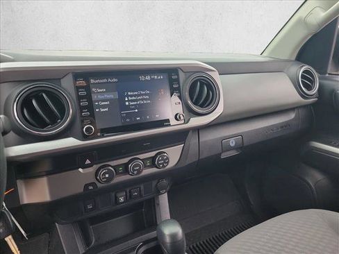 Used 2020 Toyota Tacoma SR5 image 21