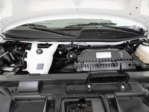 Used 2024 Chevrolet Express 3500 LT w/ LT Preferred Equipment Group image 5