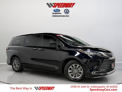 Used 2021 Toyota Sienna XLE