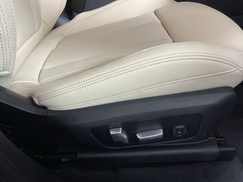 Used 2024 BMW X3 xDrive30i w/ Premium Package AWD/4WD image 18