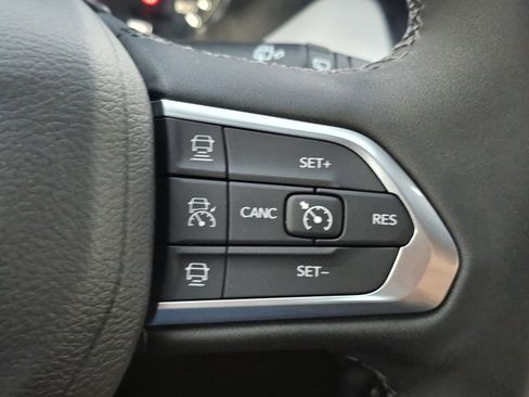 New 2026 Jeep Compass Limited image 16