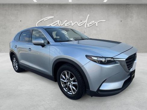Used 2018 MAZDA CX-9 Touring image 2