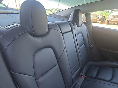Used 2020 Tesla Model 3 Standard Range Plus image 57