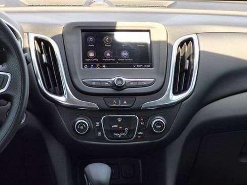 Used 2022 Chevrolet Equinox LT FWD image 15