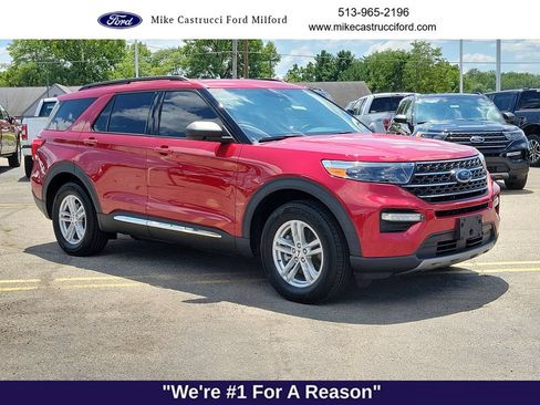 Certified 2020 Ford Explorer XLT w/ Equipment Group 202A AWD/4WD image 7