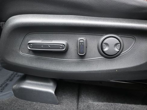 Used 2025 Honda CR-V Sport Touring image 11