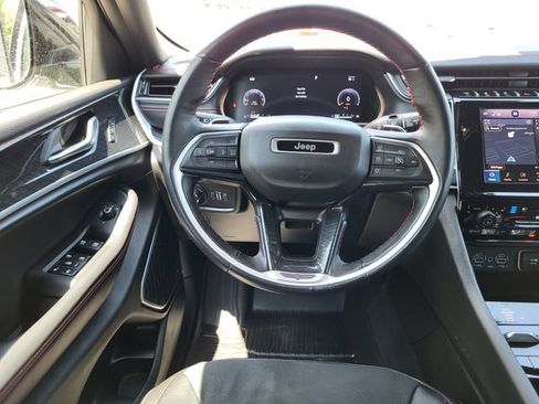 Used 2022 Jeep Grand Cherokee Trailhawk AWD/4WD image 26