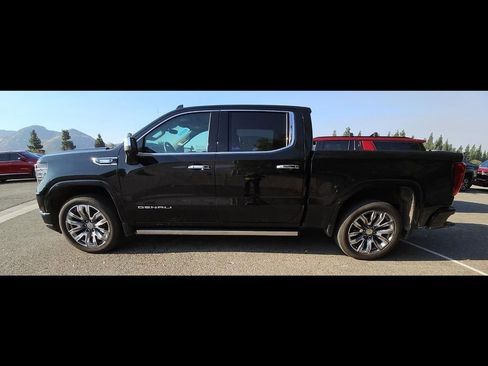 Used 2025 GMC Sierra 1500 Denali AWD/4WD image 6