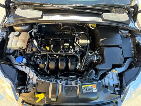 Used 2012 Ford Focus SEL FWD image 49
