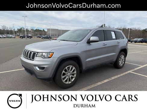 Used 2021 Jeep Grand Cherokee Laredo image 5
