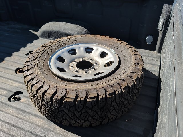 Used 2024 GMC Sierra 3500 Pro AWD/4WD image 8