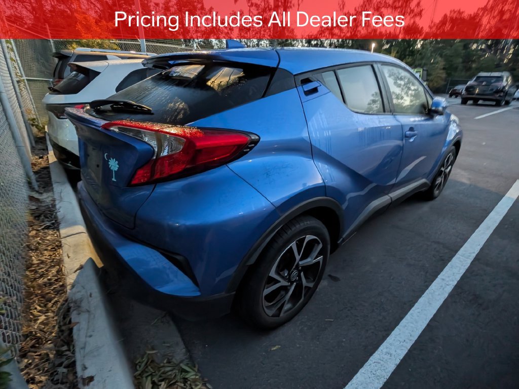 Used 2020 Toyota C-HR XLE FWD image 7