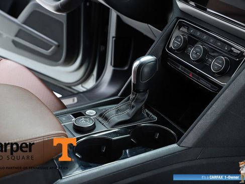 Used 2022 Volkswagen Atlas SE w/ Panoramic Sunroof Package image 34