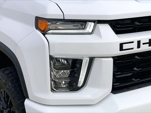 Used 2021 Chevrolet Silverado 2500 LTZ w/ LTZ Plus Package image 26