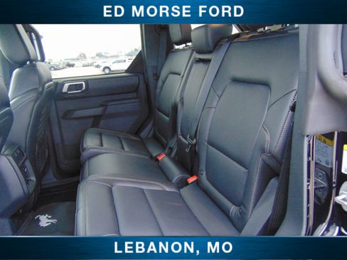 New 2025 Ford Bronco Badlands image 12