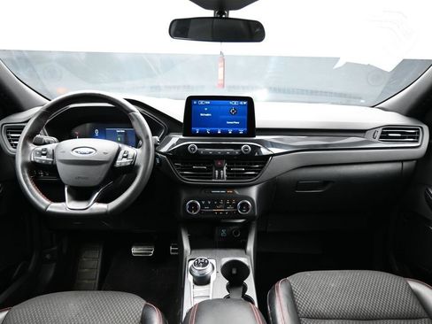 Used 2023 Ford Escape ST-Line AWD/4WD image 13