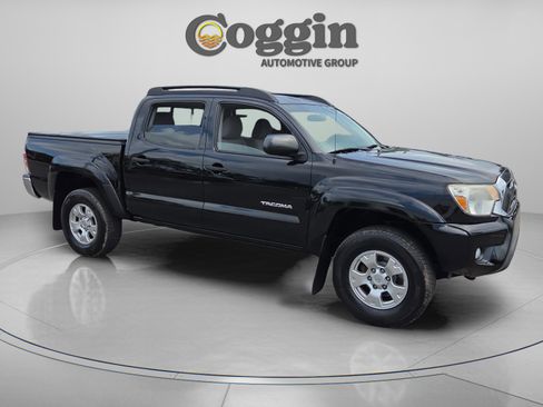 Used 2015 Toyota Tacoma PreRunner w/ SR5 Package RWD image 7