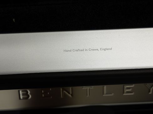 New 2026 Bentley Flying Spur Plug-In Hybrid AWD/4WD image 24