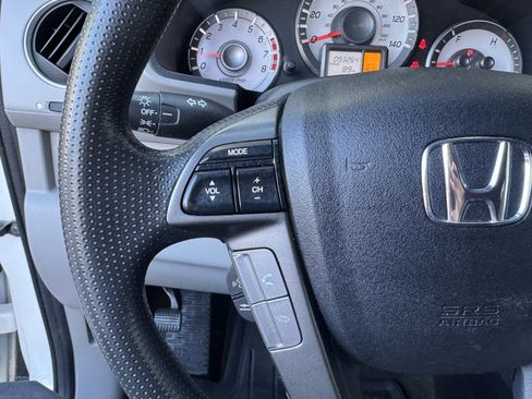 Used 2014 Honda Pilot LX image 29