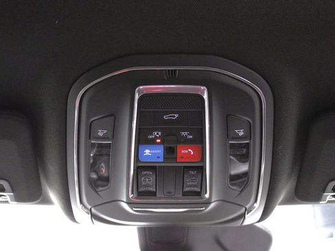 New 2026 Jeep Grand Cherokee Laredo image 22