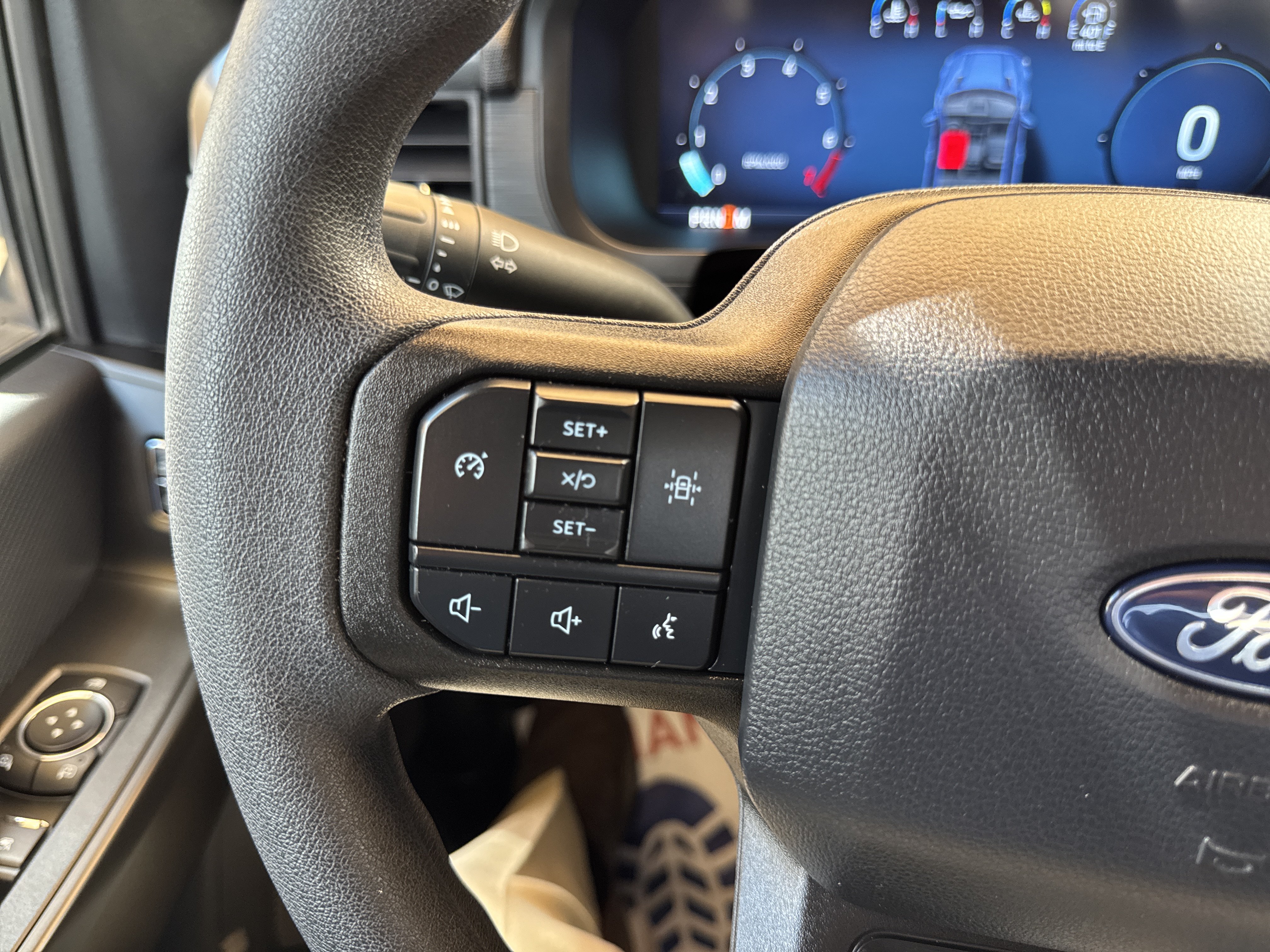 Used 2025 Ford F150 STX w/ Equipment Group 200A RWD image 29