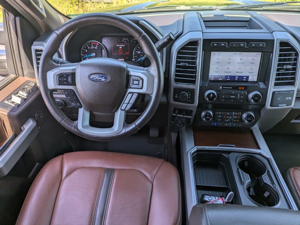 Used 2021 Ford F250 King Ranch w/ King Ranch Ultimate Package AWD/4WD image 17