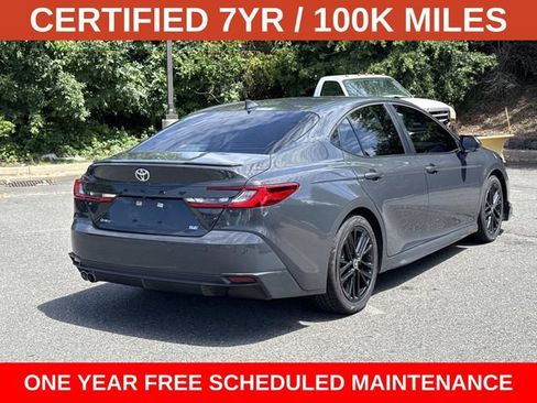 Used 2025 Toyota Camry SE w/ Convenience Package FWD image 2