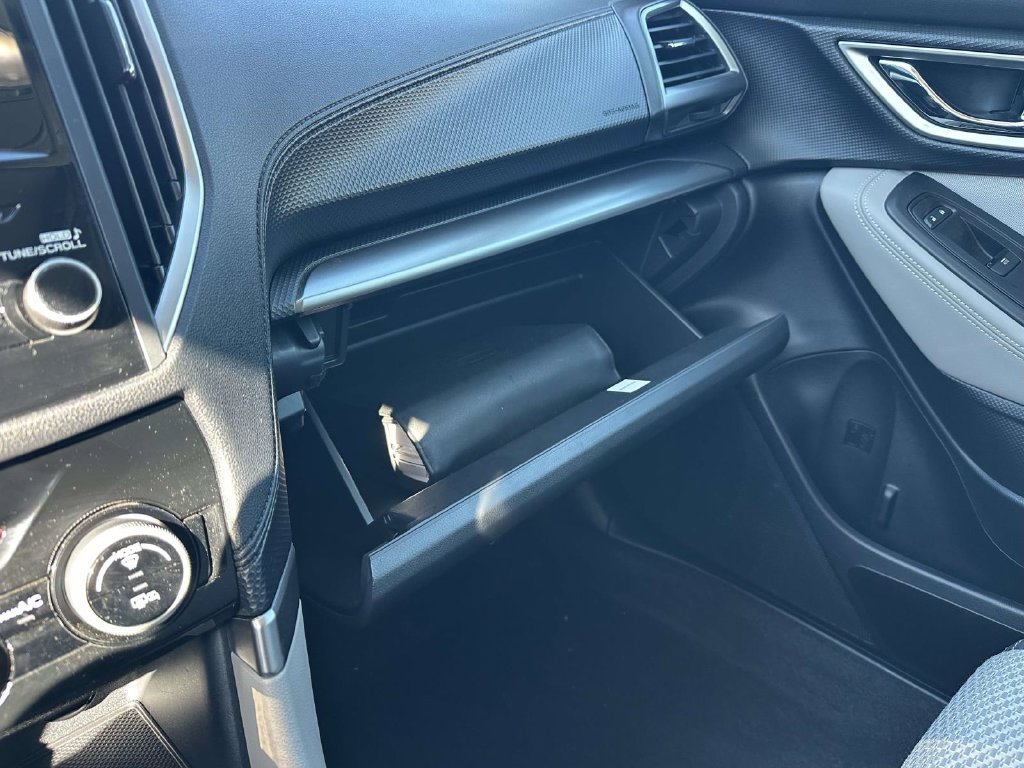 Certified 2023 Subaru Forester Premium AWD/4WD image 17