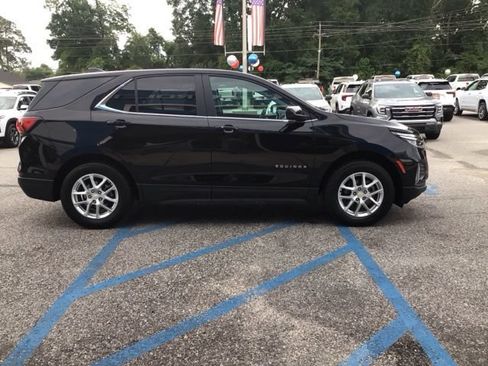 Used 2024 Chevrolet Equinox LT AWD/4WD image 5