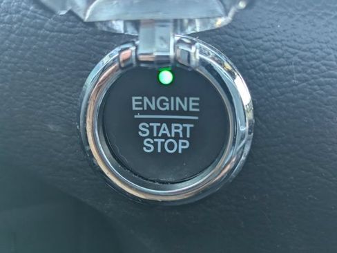Used 2020 Ford Edge ST w/ Equipment Group 401A AWD/4WD image 29