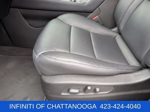 Used 2022 Cadillac XT4 Luxury w/ Cold Weather Package FWD image 21