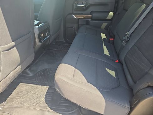 Used 2021 Chevrolet Silverado 1500 RST w/ Bed Protection Package AWD/4WD image 14