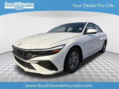 Used 2024 Hyundai Elantra SE