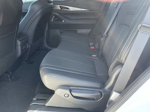 Certified 2026 INFINITI QX60 Luxe w/ Cargo Package image 11