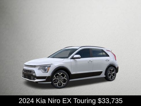 Used 2024 Kia Niro EX Touring image 4