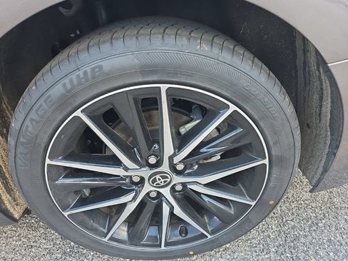 Certified 2024 Toyota Camry SE FWD image 7