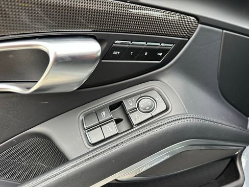 Used 2025 Porsche 718 Cayman GT4 image 20